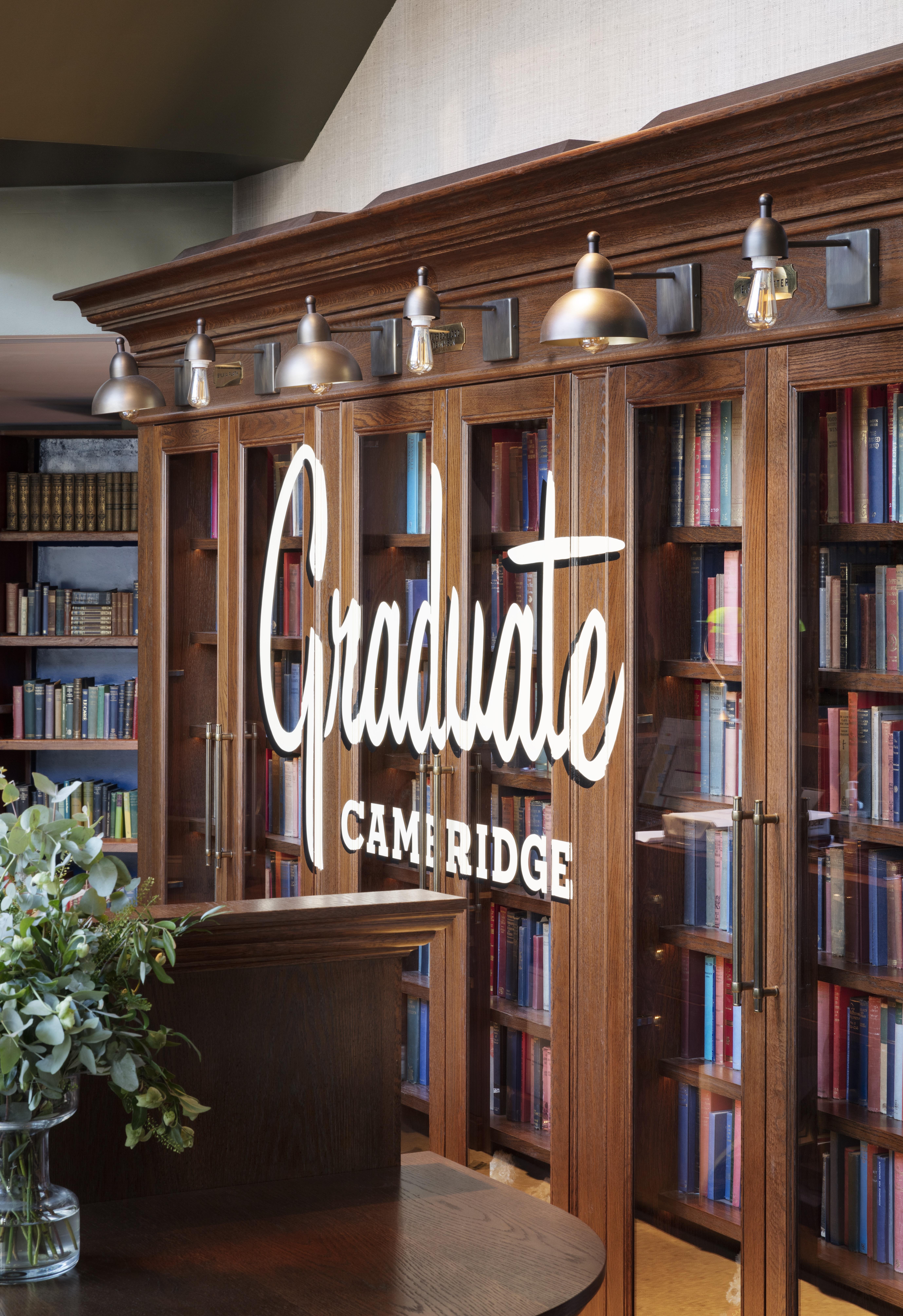 Hotel Graduate By Hilton Cambridge Exterior foto