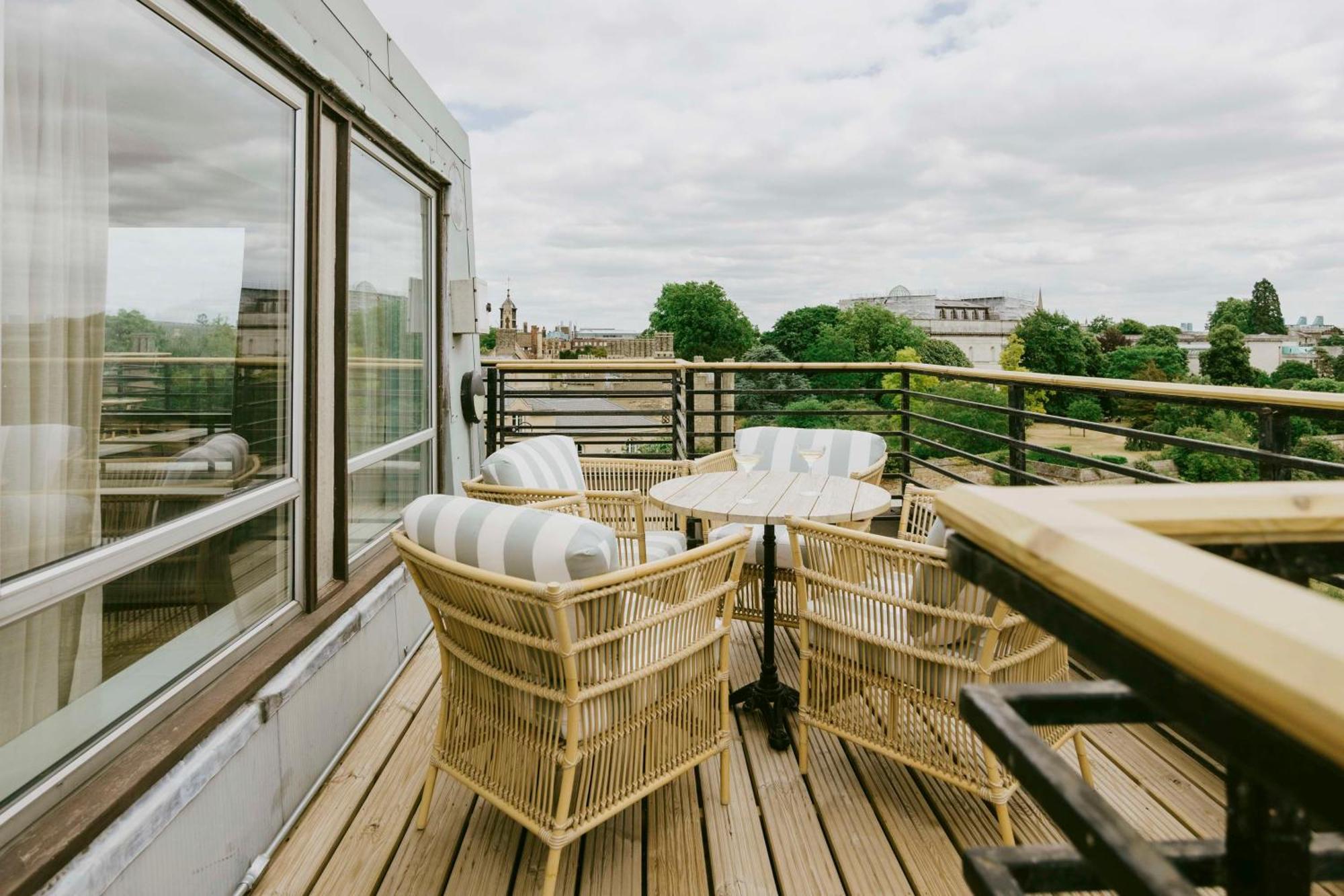 Hotel Graduate By Hilton Cambridge Exterior foto